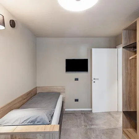 Nido Apartment *